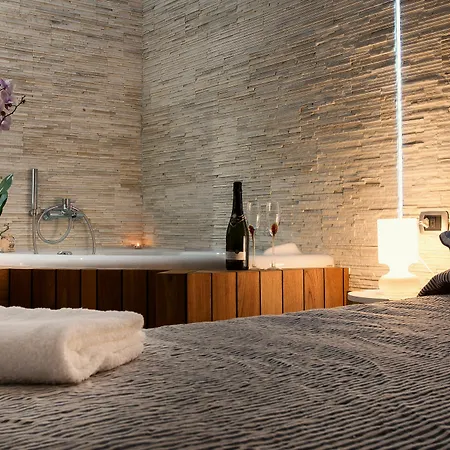 Luce Nova Hotel